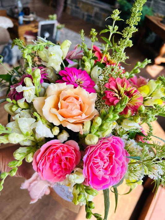 Small Mason Jar Bouquet