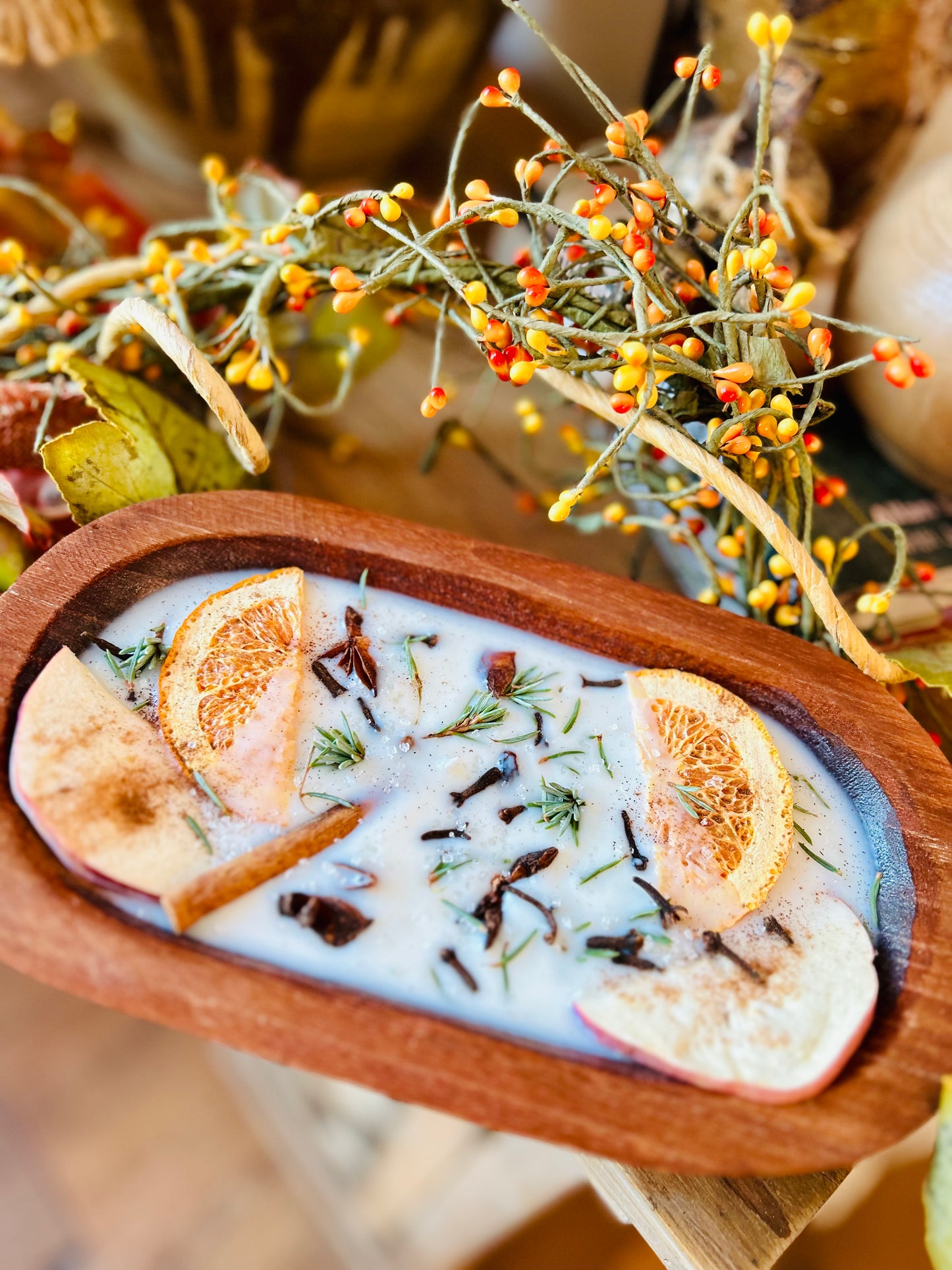 Large Mahogany Teakwood Candle