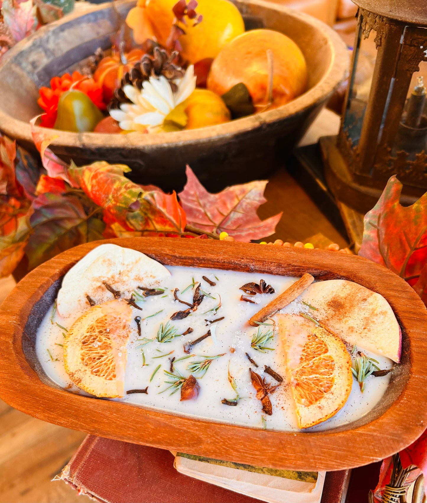 Large Mahogany Teakwood Candle